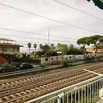Casa Cristina, Vista Mare A Pochi Passi Dalle Spiagge كيافاري