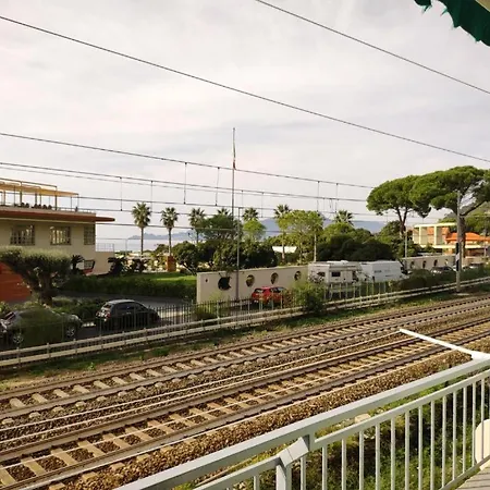 Casa Cristina, Vista Mare A Pochi Passi Dalle Spiagge Chiavari