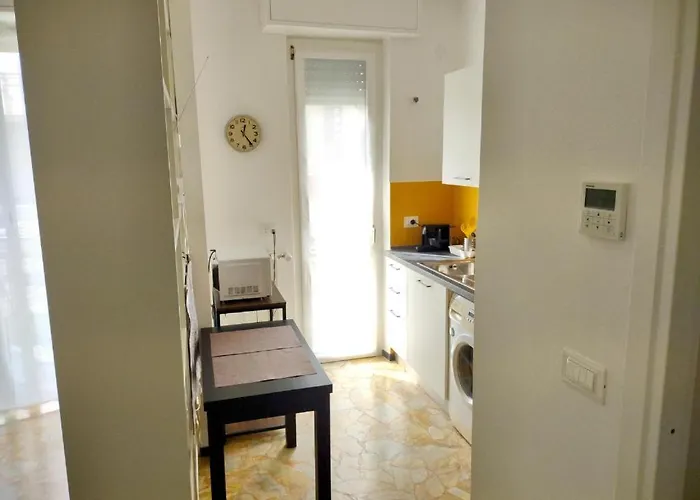 Casa Cristina, Vista Mare A Pochi Passi Dalle Spiagge דירה קיאברי